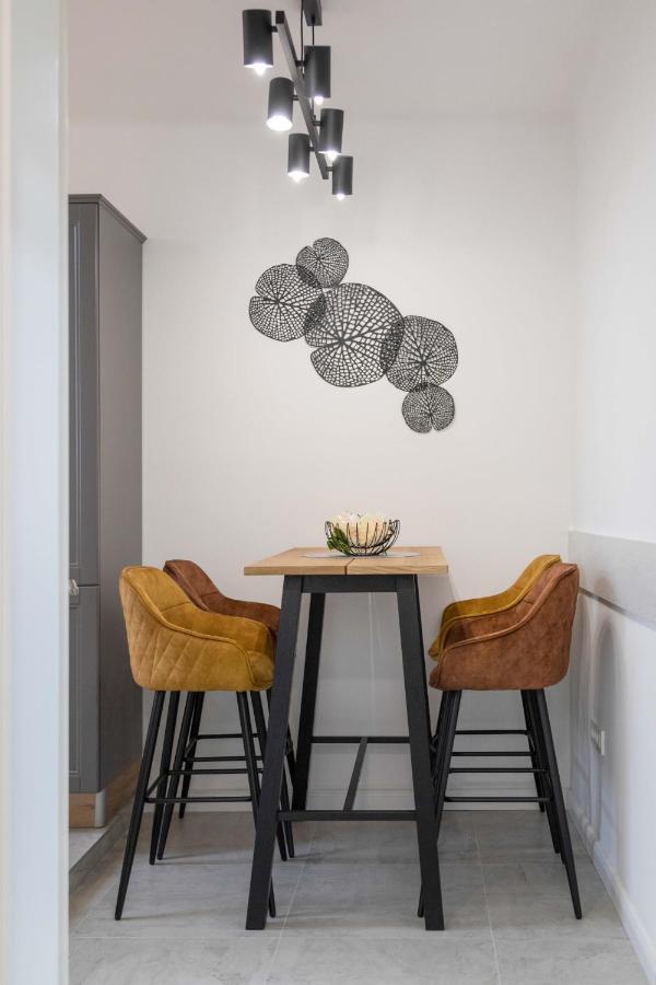 Design 1Bdr Loft Near Kvaternik Square Apartment Zagreb Ngoại thất bức ảnh